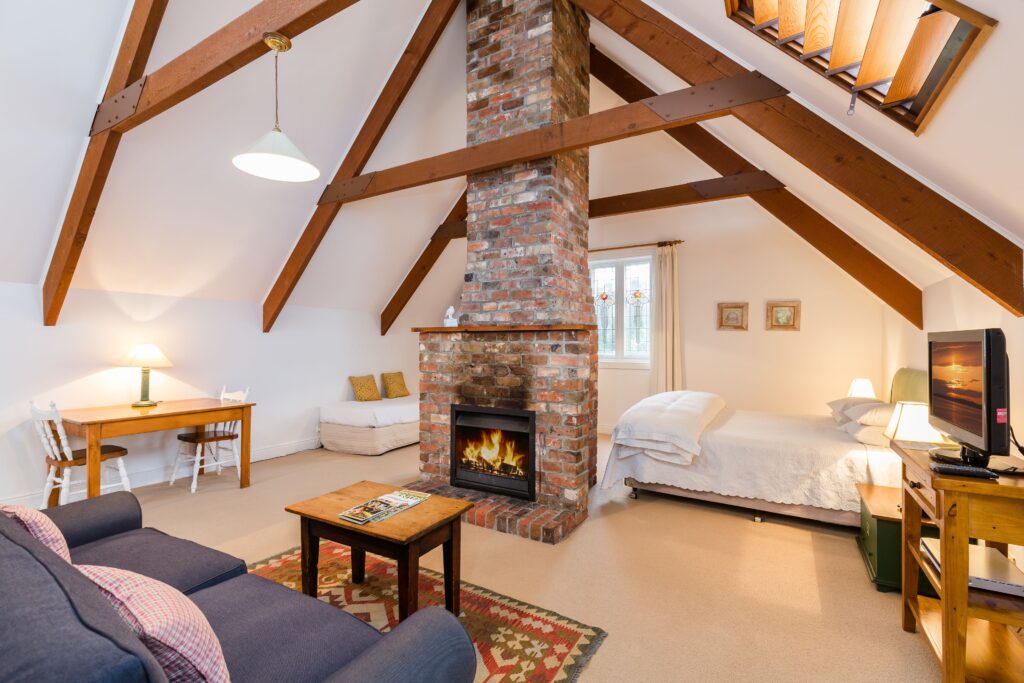 The Carriages Hunter Valley