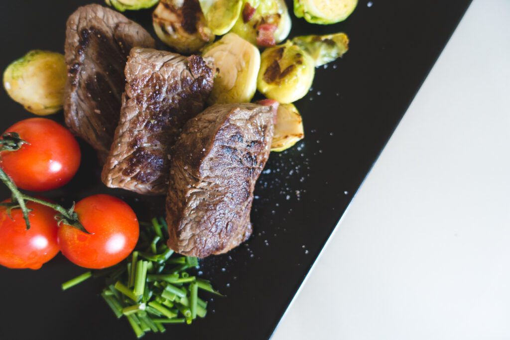 beef-steaks-with-vegetables. Headland Austinmer Beach.