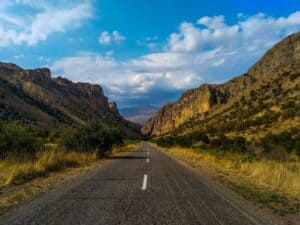 road, open, nature-4539981.jpg